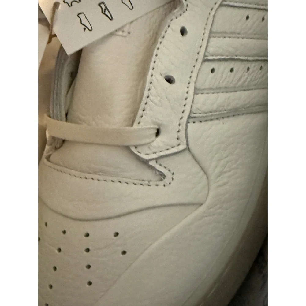 Adidas Adult Rivalry Lux Low Top Basketball Sneaker White Mens 10 Womens‎ 11 New